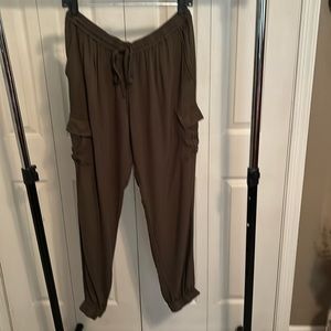 New York & Company Cargo Pant